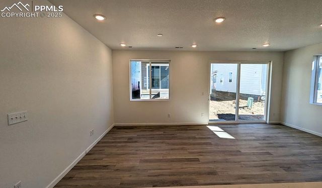 869 Solum Grove, Colorado Springs, CO 80915