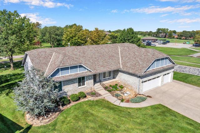 2331 N Ridge Club Cir, Wichita, KS 67205