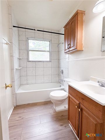 511 W Hallmark Avenue, Killeen, TX 76541