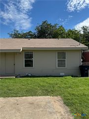511 W Hallmark Avenue, Killeen, TX 76541