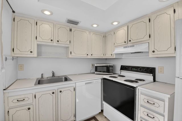 152 Tuscany C, Delray Beach, FL 33446