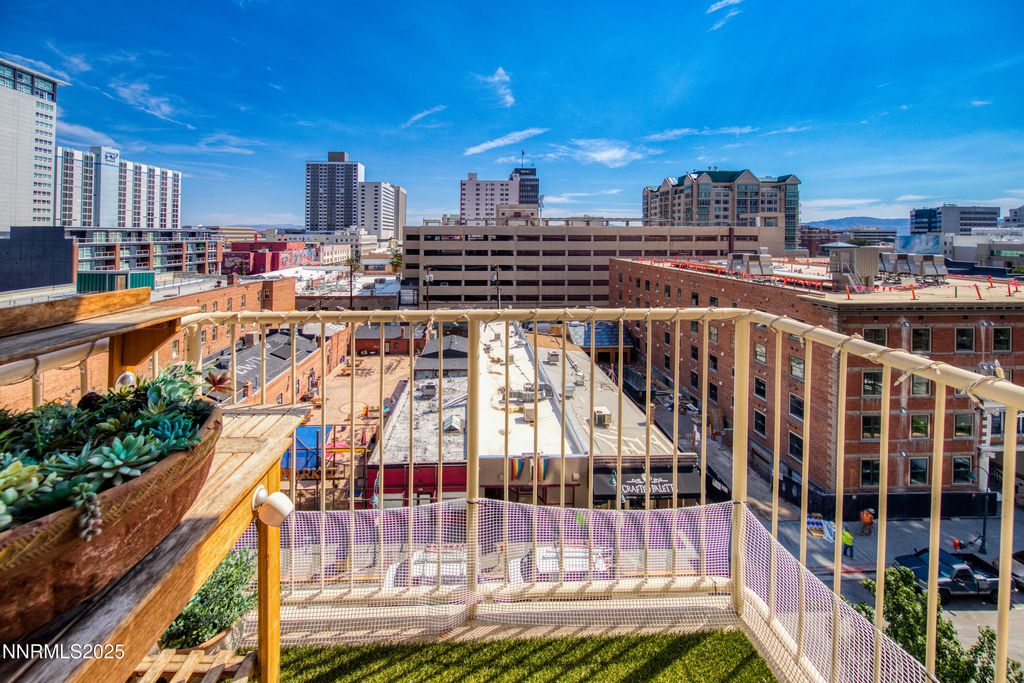 200 W 2nd Street 501, Reno, NV 89501
