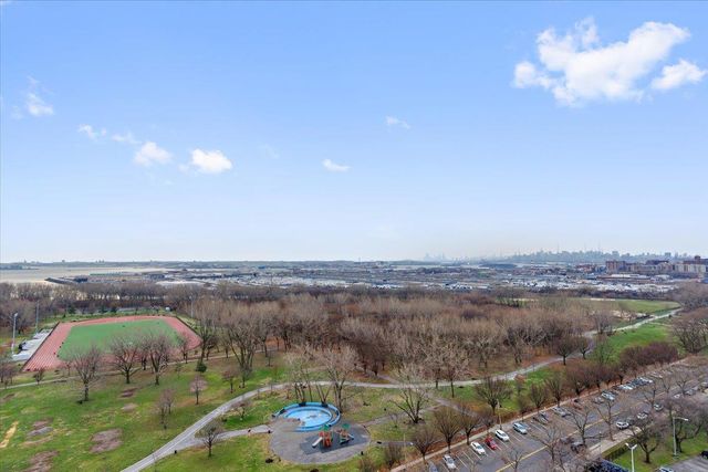 880 Boynton Avenue 13A, Bronx, NY 10473