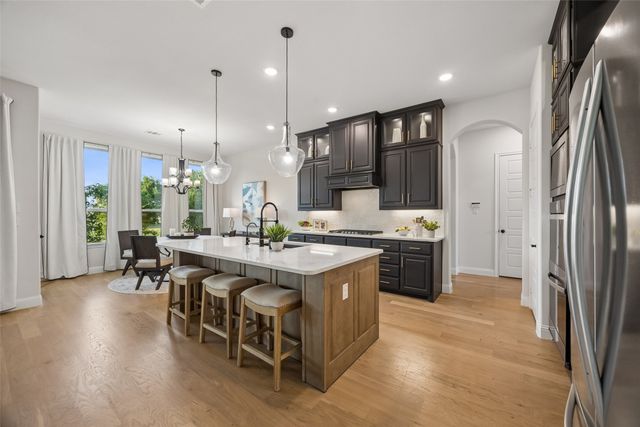 330 Waterview Drive, Gunter, TX 75058