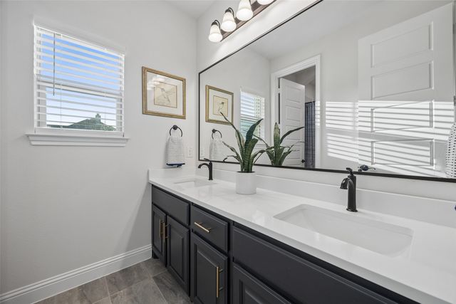 330 Waterview Drive, Gunter, TX 75058