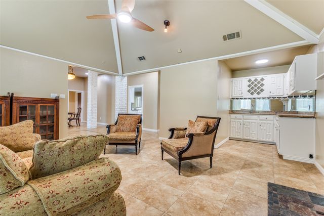 213 Pebble Beach Drive, Trophy Club, TX 76262