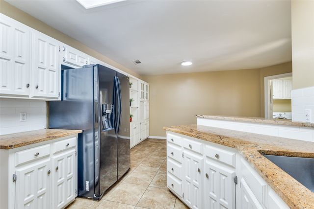 213 Pebble Beach Drive, Trophy Club, TX 76262