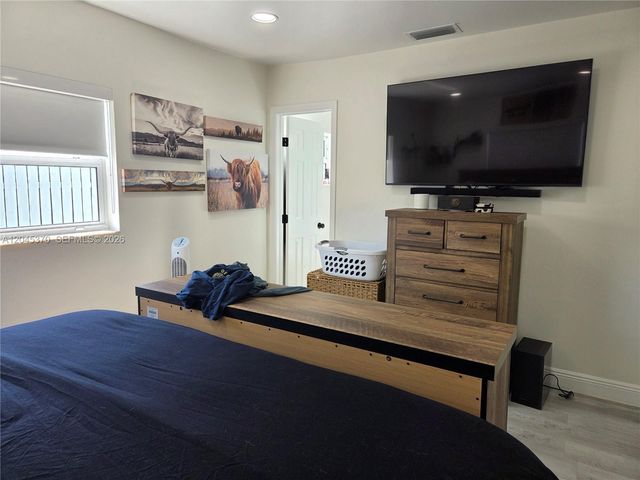 140 NW 18th Street, Pompano Beach, FL 33060