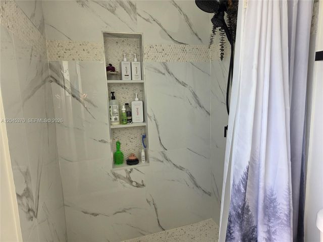 140 NW 18th Street, Pompano Beach, FL 33060