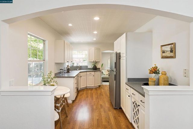 2140 5Th Ave, Concord, CA 94518