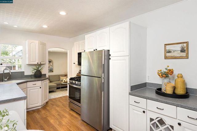 2140 5Th Ave, Concord, CA 94518