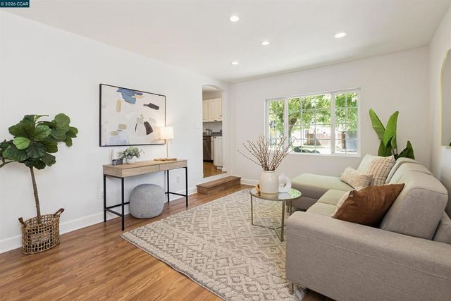 2140 5Th Ave, Concord, CA 94518