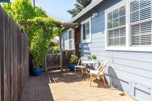 2140 5Th Ave, Concord, CA 94518