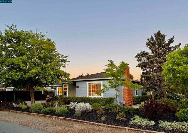 2140 5Th Ave, Concord, CA 94518