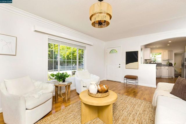 2140 5Th Ave, Concord, CA 94518