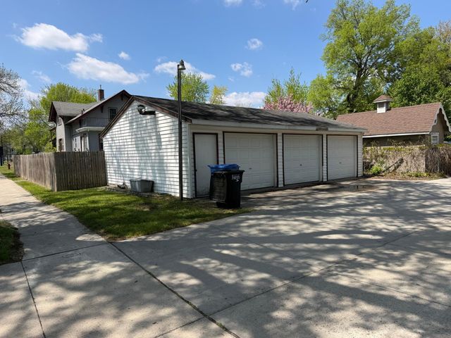 1001 2nd Street N, Fargo, ND 58102