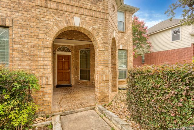 819 Steubing Oaks, San Antonio, TX 78258