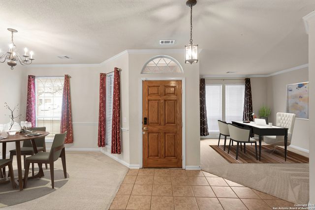 819 Steubing Oaks, San Antonio, TX 78258