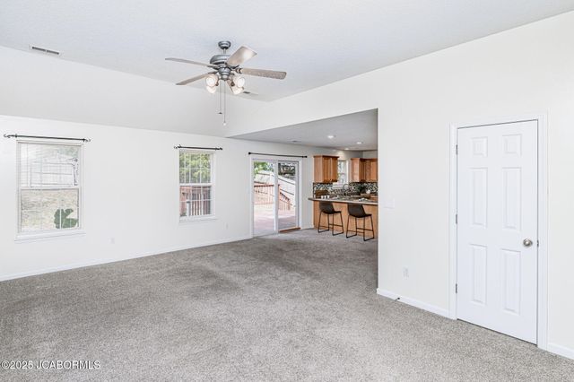 4103 N PHOENIX ROAD, Columbia, MO 65202