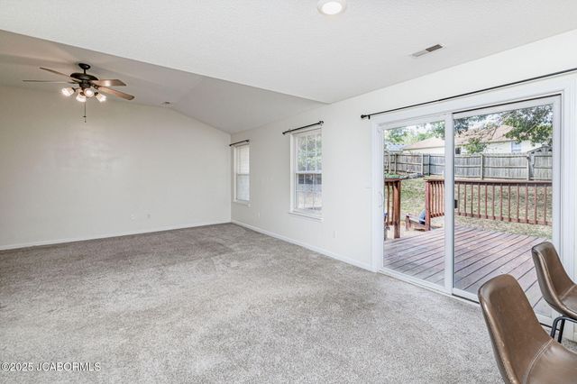 4103 N PHOENIX ROAD, Columbia, MO 65202