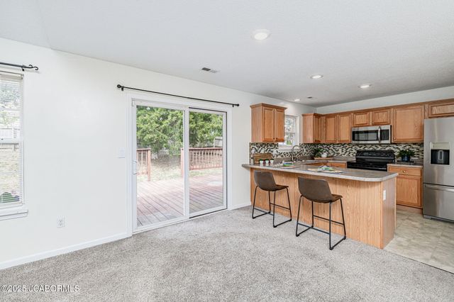 4103 N PHOENIX ROAD, Columbia, MO 65202