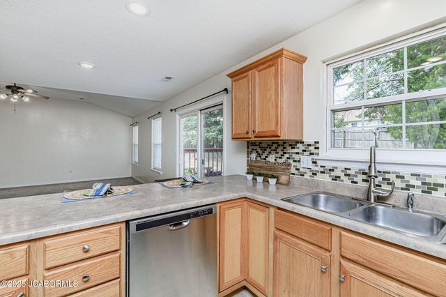 4103 N PHOENIX ROAD, Columbia, MO 65202