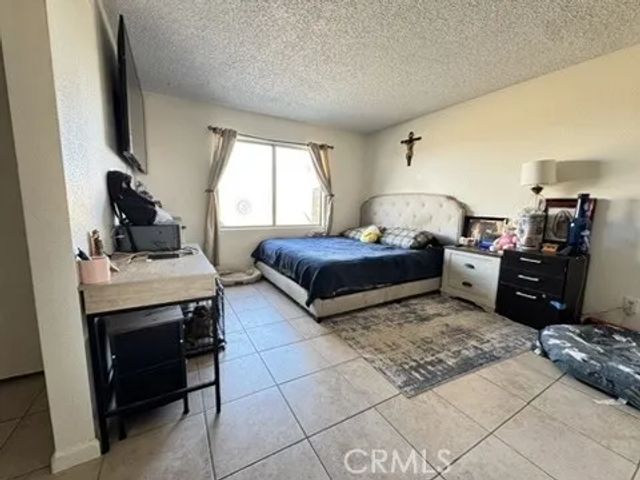 2725 Jojoba Ter, Palmdale, CA 93550