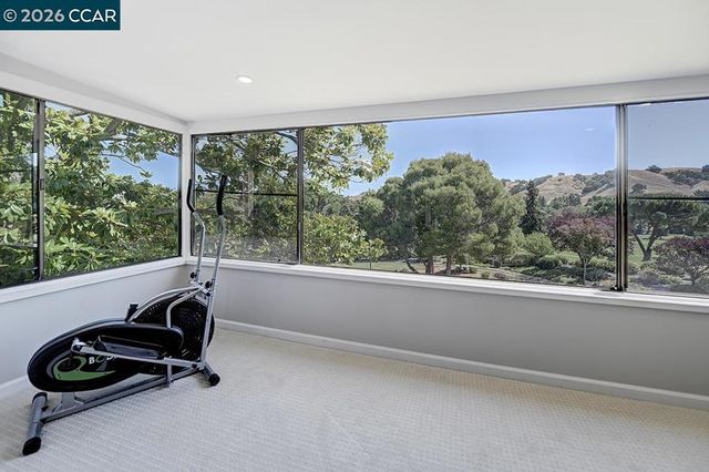 1109 Canyonwood Ct 1, Walnut Creek, CA 94595