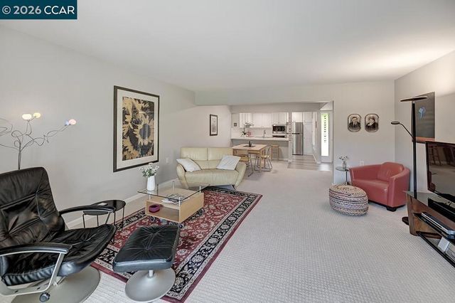 1109 Canyonwood Ct 1, Walnut Creek, CA 94595