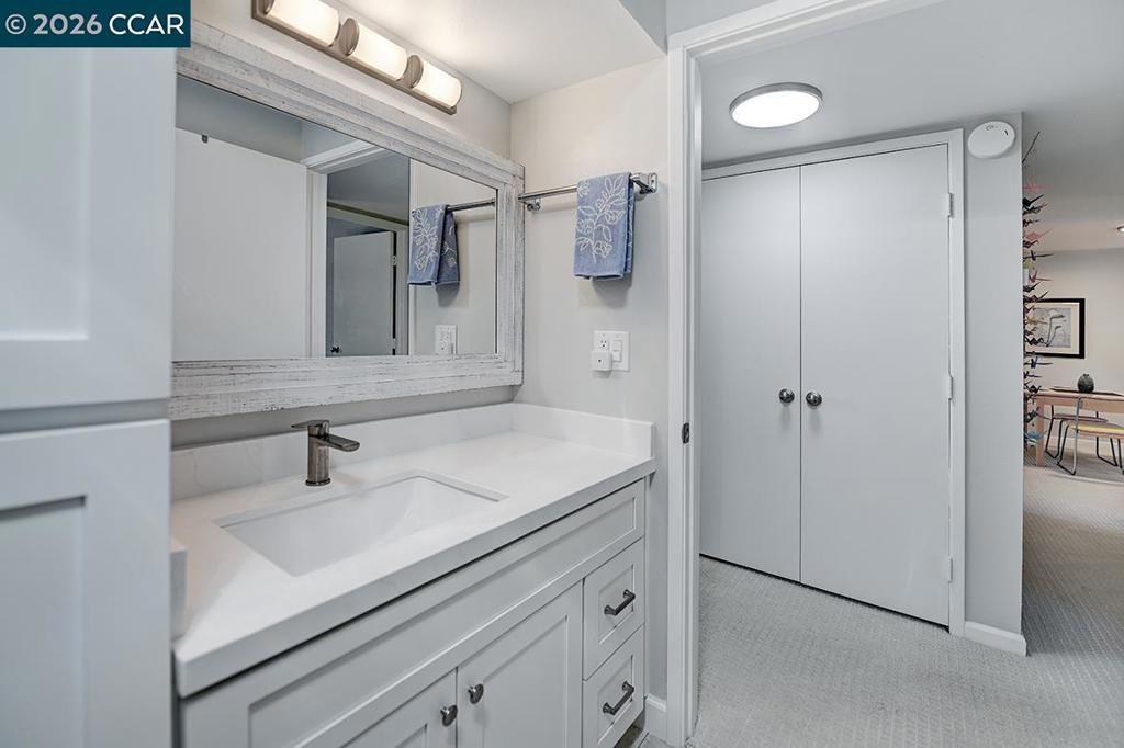 Image 28 of property listing at 1109 Canyonwood Ct 1, Walnut Creek, CA 94595