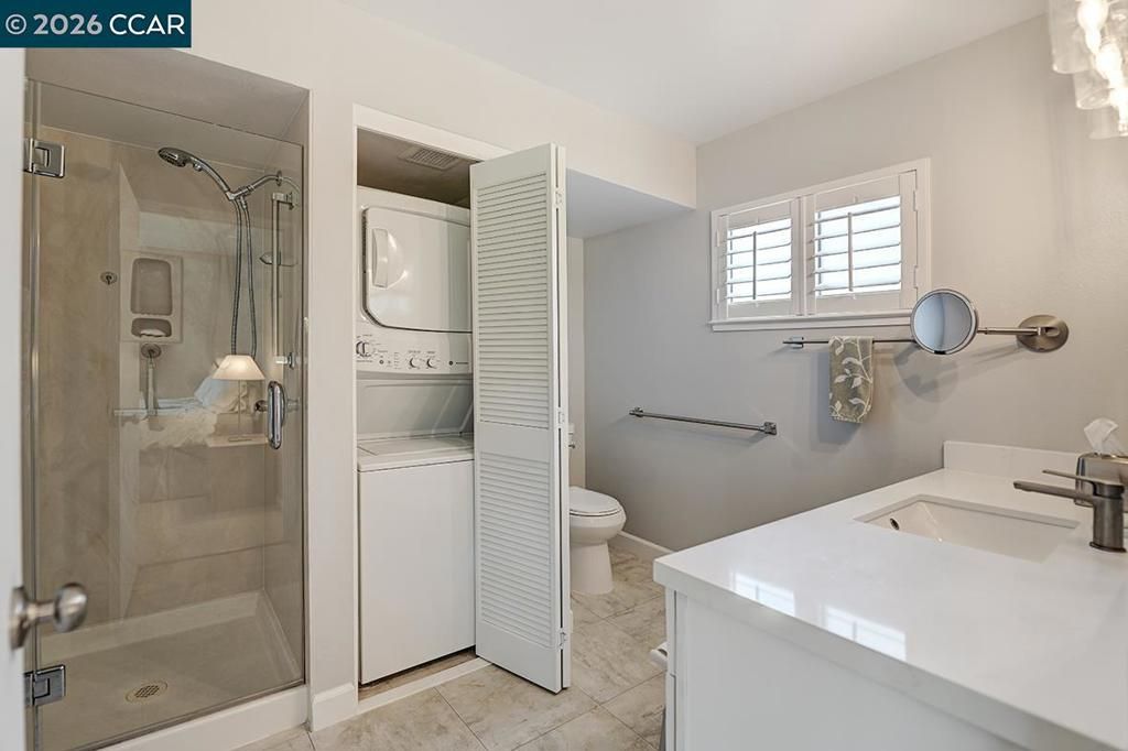 Image 31 of property listing at 1109 Canyonwood Ct 1, Walnut Creek, CA 94595