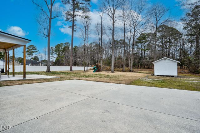 100 Laurel Spring Drive, Nashville, NC 27856