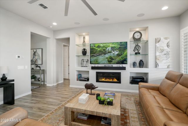 26398 W ORAIBI Drive, Buckeye, AZ 85396