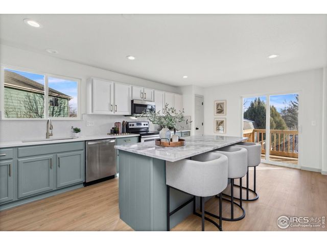 1724 Twin Lakes Cir, Loveland, CO 80538