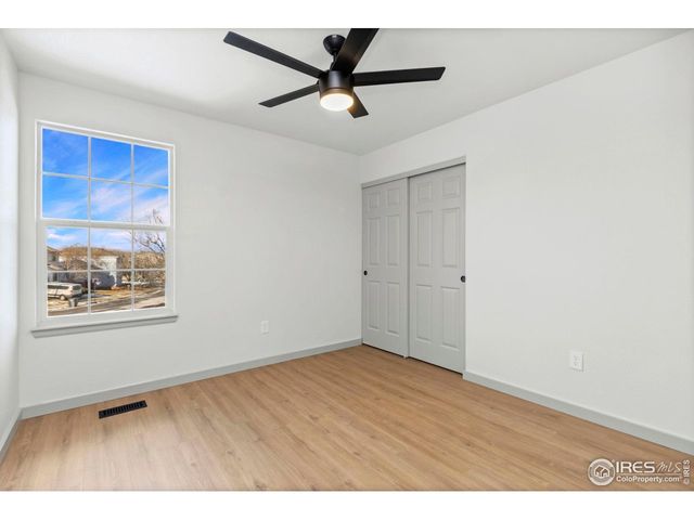 1724 Twin Lakes Cir, Loveland, CO 80538