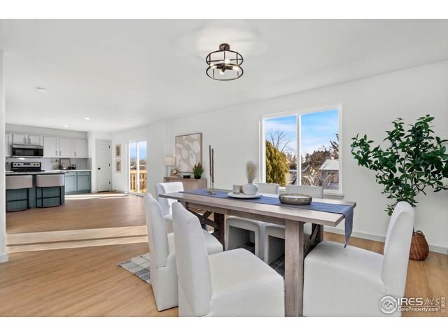 1724 Twin Lakes Cir, Loveland, CO 80538