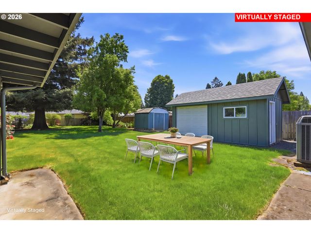 2995 CAMROSE St, Eugene, OR 97404