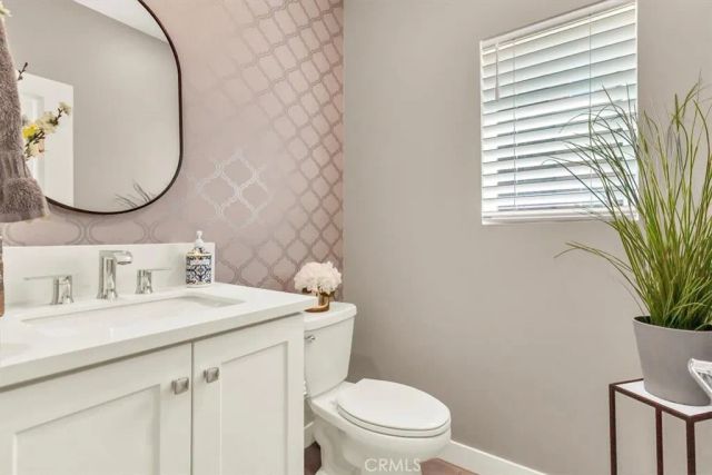 346 Tank, Irvine, CA 92618