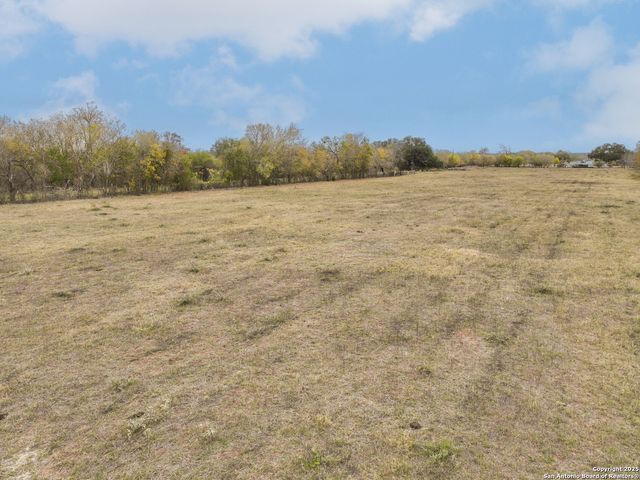 TBD County Road 671, Devine, TX 78016