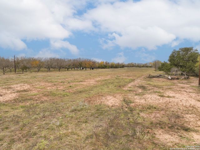TBD County Road 671, Devine, TX 78016