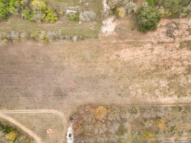 TBD County Road 671, Devine, TX 78016