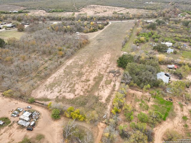 TBD County Road 671, Devine, TX 78016