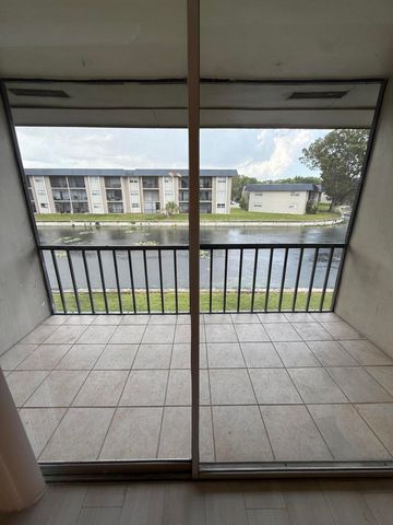 7925 S COLONY Circle S 206, Tamarac, FL 33321