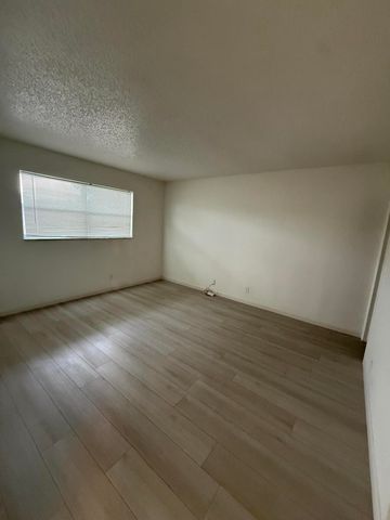 7925 S COLONY Circle S 206, Tamarac, FL 33321