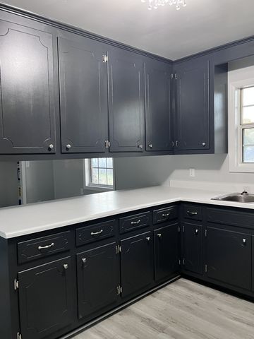 818 Windsor Ave, S, Lawrenceburg, TN 38464