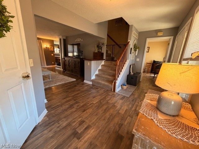 680 Willow Dale Street NW, Bolivar, OH 44612