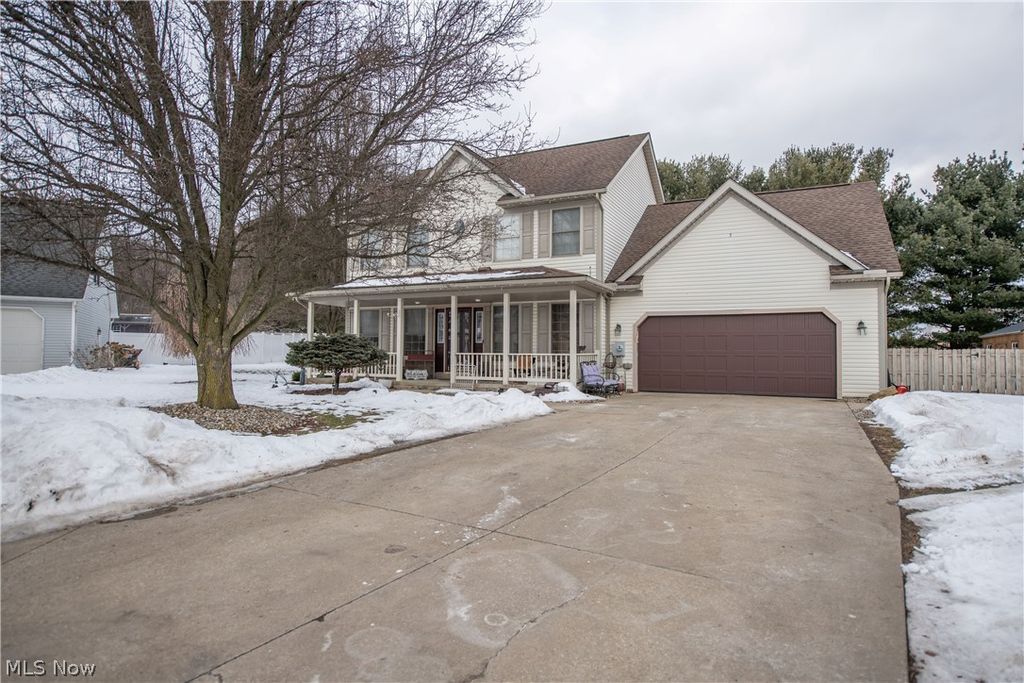 680 Willow Dale Street NW, Bolivar, OH 44612
