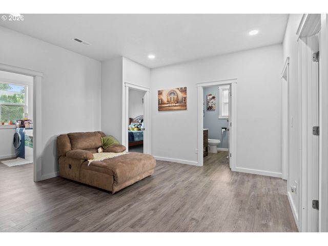 3544 BELVEDERE St, Salem, OR 97304