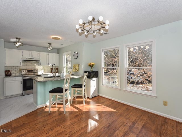 129 Weatherhill Point, Carrboro, NC 27510