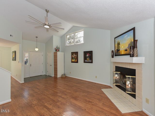 129 Weatherhill Point, Carrboro, NC 27510